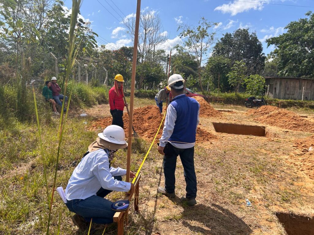 SEGUIMIENTO DE PROYECTOS Expertos en construcción para proyectos únicos, desde el inicio hasta el final.